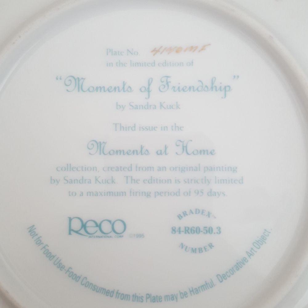 Plate & Frame Sisters Moment's of Friendship Collectors' Plate - Picture 5 of 5